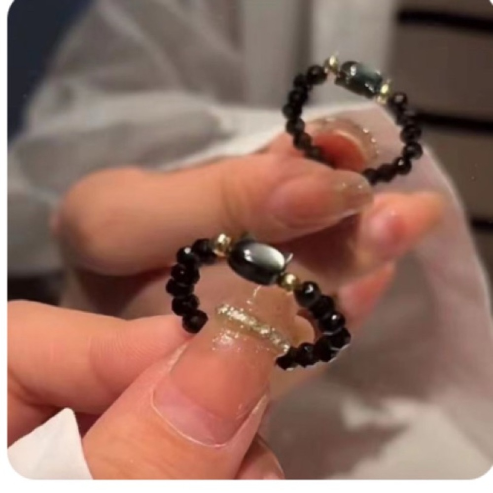 1 Cat 🐈‍⬛ girlfriend ring